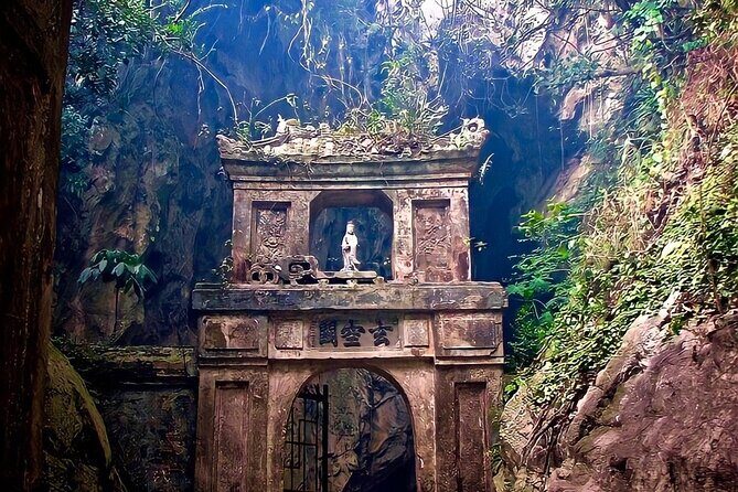 Discover Marble Mountains - Monkey Mountains in Da Nang City - Discover Marble Mountains - Monkey Mountains in Da Nang City