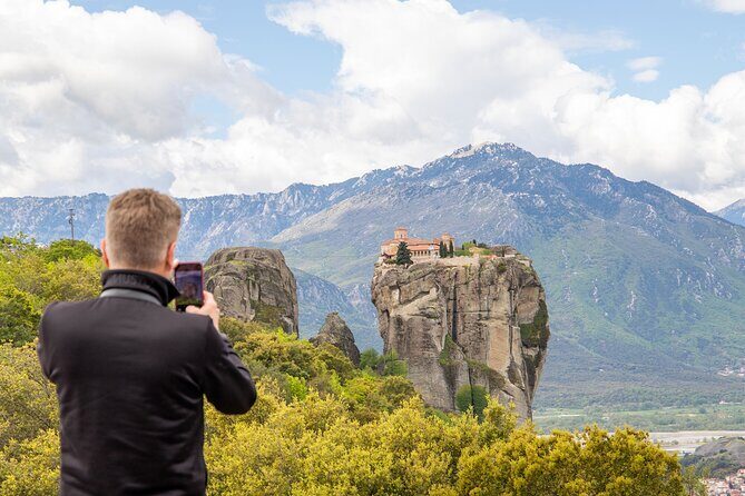 Discover Meteora's Monastic Heritage: Personalized Private Tour - The Experience in Detail
