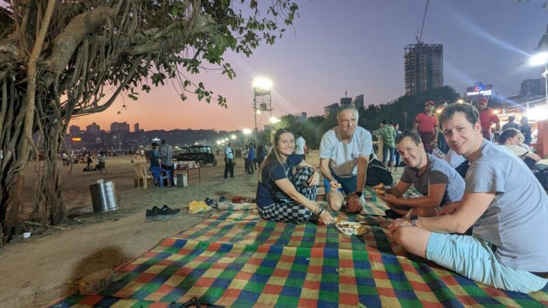 Discover Mumbai's street & beach with Vegetarian food tour - What to Expect on the Mumbai Vegetarian Food & Beach Tour