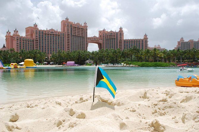 Discover Nassau Sightseeing Tour plus Atlantis Resort Visit - Key Points