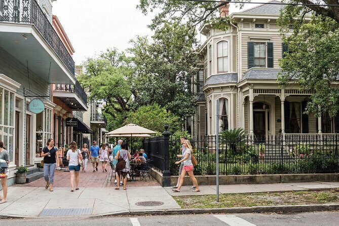 Discover New Orleans: A Self-Guided Tour - The Coffee Break at Café du Monde