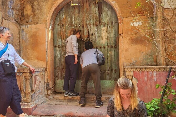Discover Old Delhi: 3-Hour Group Walking Tour - Who Will Love This Tour?