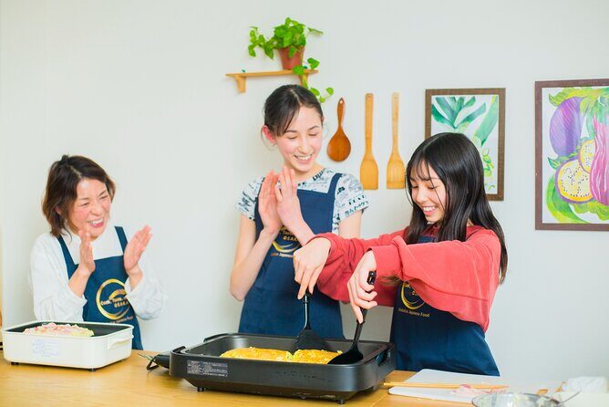 Discover Osaka Cuisine through Cooking Class Experience - Key Points
