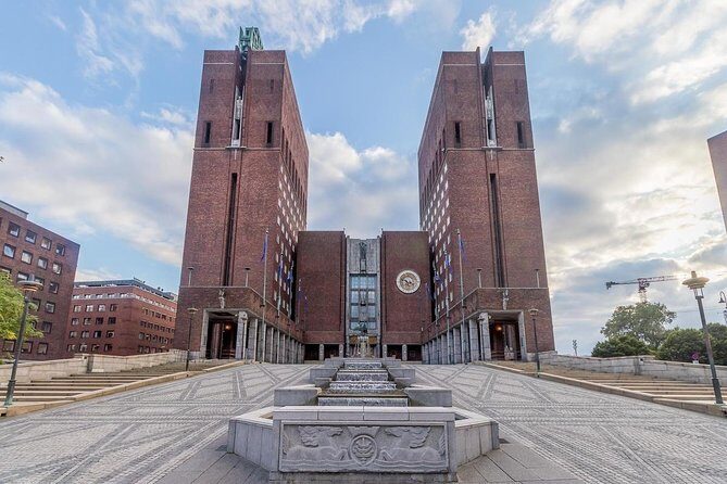 Discover Oslo on foot - A Detailed Look at the Discover Oslo on Foot Tour