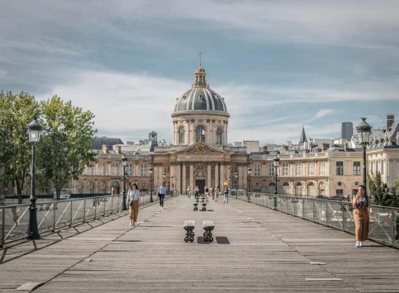 Discover Paris in Style: Private Guided Walking Tour - FAQ