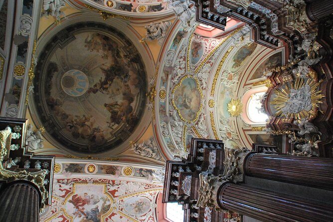 Discover Poznan: Walk, Take a tram and have a traditional snack - Who Should Choose This Tour?