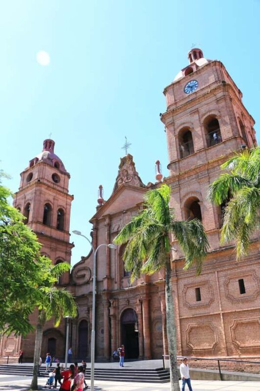 Discover Santa Cruz and Porongo - Key Points