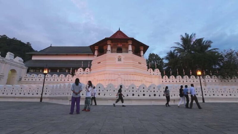 Discover Sri Lanka: 5-Day Cultural & Coastal Tour - FAQ