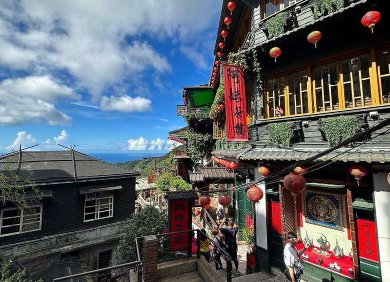 Discover Taiwan's Charms: Jiufen & Shifen Private Day Tour - Key Points