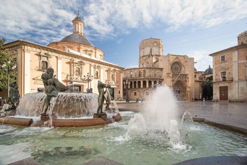Discover & Taste Valencia on a Bike Tour (tapas + bike) - FAQs