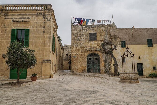 Discover the 3 Cities - Private Insider Walking Tour - Who Will Love This Tour?