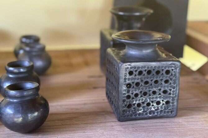 Discover the best of Oaxaca in one day Monte Alban Tour - Exploring Oaxaca in Depth: A Well-Balanced Day Trip