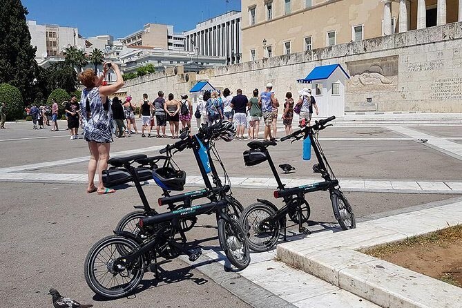 Discover the City e-bike day tours - Key Points