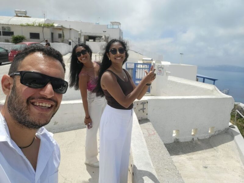 Discover the island of Santorini in six hours with locals - Who Would Love This Tour?