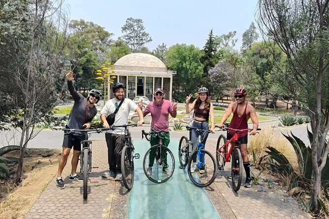 Discover the jewels of Chapultepec on a bike - Discover the jewels of Chapultepec on a bike