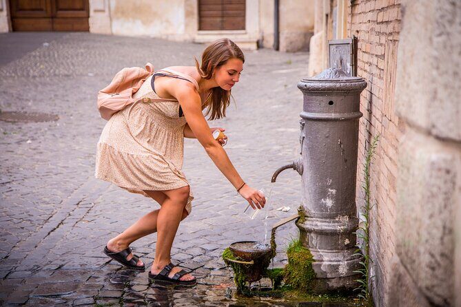 Discover the Jewish Ghetto of Rome on a Small Group Walking Tour - Key Points