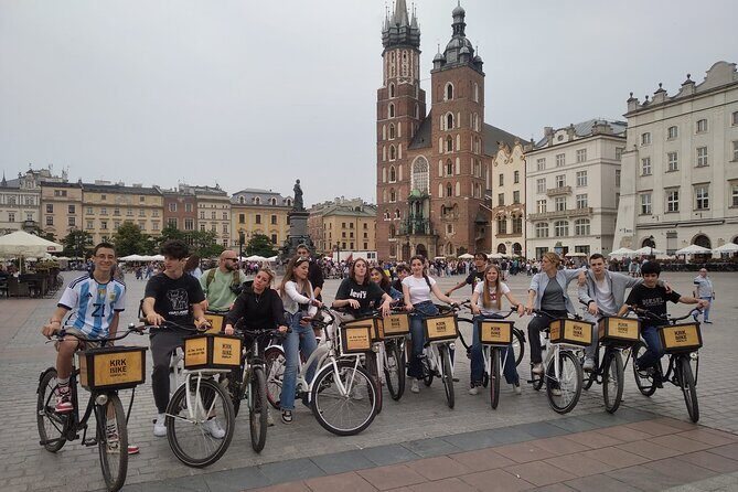 Discover the Jewish Quarter with a Bike Tour - A Closer Look at the Bike Tour Experience