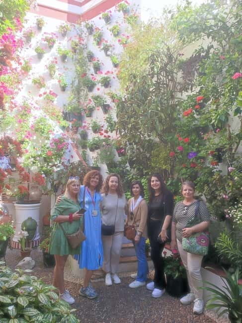 Discover the Patios of Cordoba: A Treasure of Color and Tradition. - The Experience in Detail