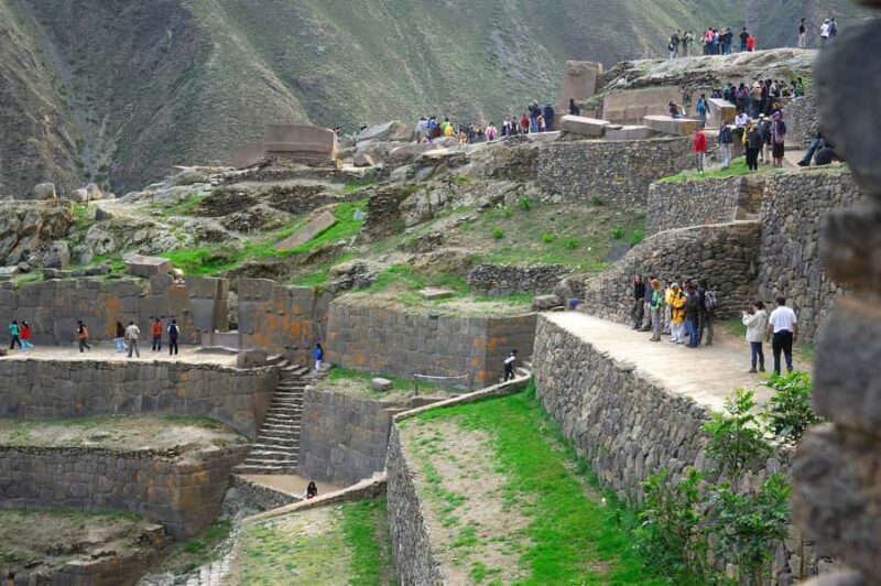 Discover the Sacred Valley of the Incas - An In-Depth Look at the Sacred Valley Tour