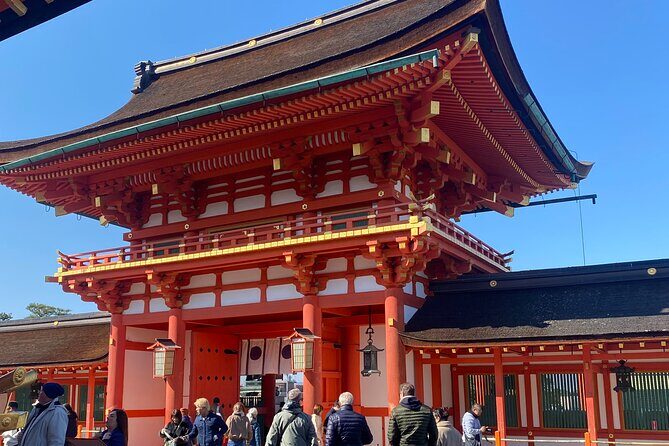 Discover the Secrets of Fushimi Inari and Gion with a Local Guide - A Closer Look at the Kyoto Experience