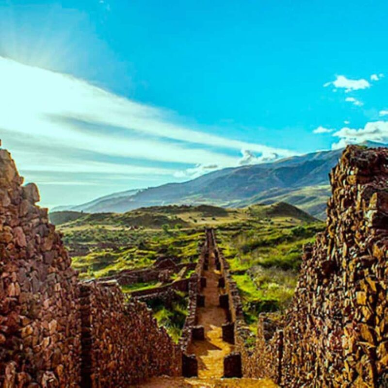 Discover the South: Tipón, Piquillacta and Andahuaylillas - Deep Dive into Each Site