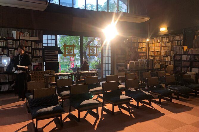 Discover Tokyo's Artistic Side on Private Tour - Key Points