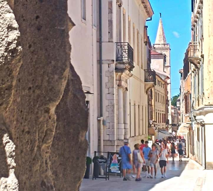 Discover Zadar privately: Individual guided tour in German - Practical Details & Tips