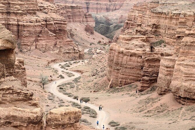 Discovering 6 Stunning Sights on Private Tour of Charyn Canyon - Key Points