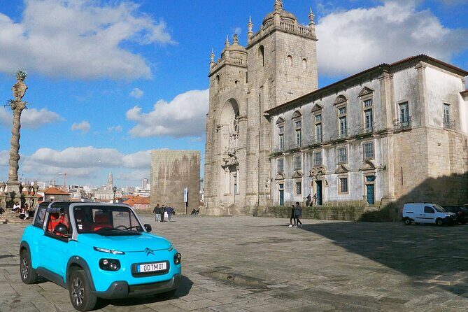 Discovering Porto in an eco-friendly vehicle - Culture and Historic Sites