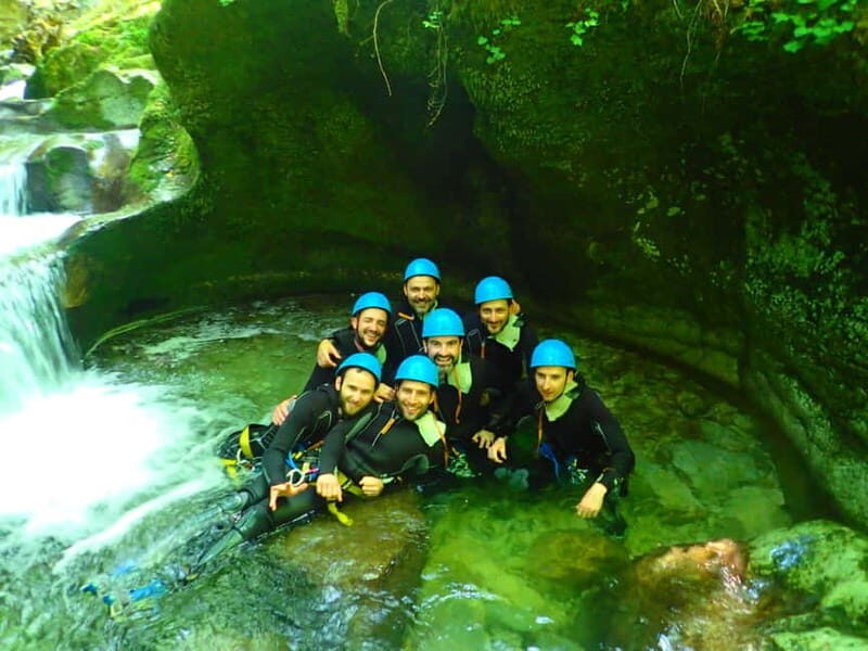 Discovery of The Upper Part Of Furon Canyon - The Guide and Equipment