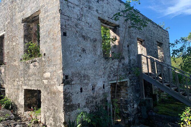 Discovery Tour and Treasure Hunt ( North and Middle Caicos) - Key Points