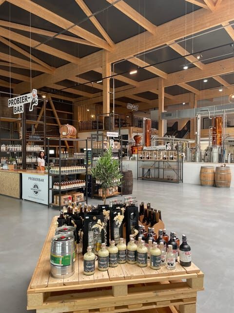 Distillery tour with guide! - Who Is This Tour Best For?