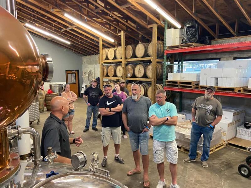 Dive Bar Bus Crawl - Who Will Love the Dive Bar Bus Crawl?