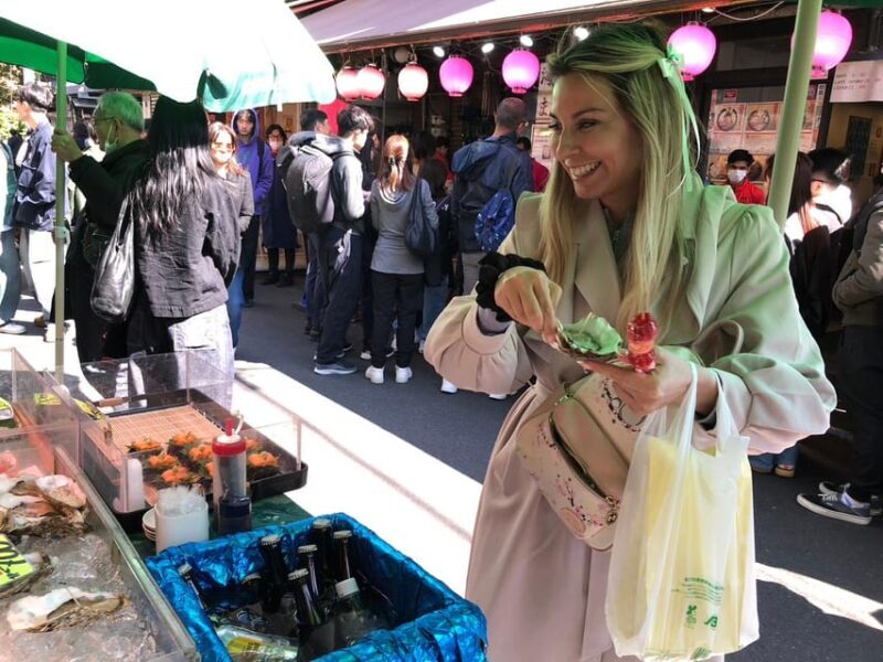 Dive into Tsukiji Fish Market Walking Friendly Food Tour - A Close Look at the Tour Experience