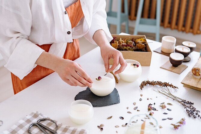 DIY Candle Making Class With Custom Scents in Brooklyn - Engaging Meta Description: