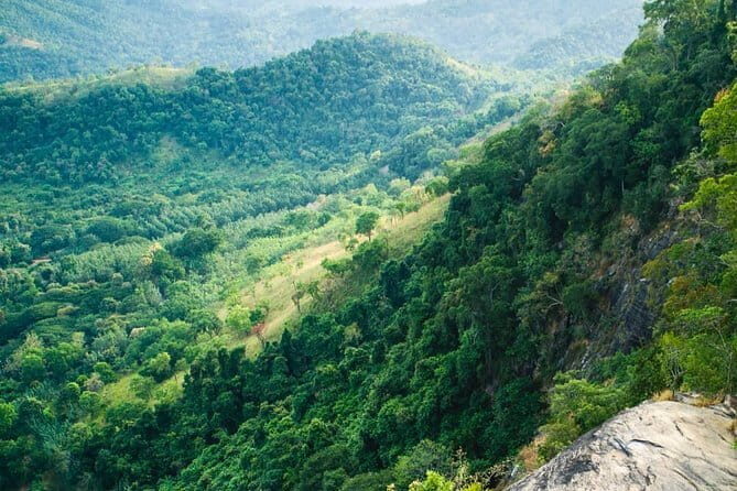 Diyaluma Waterfall & Natural Pool Bath. - Who Will Love This Tour?