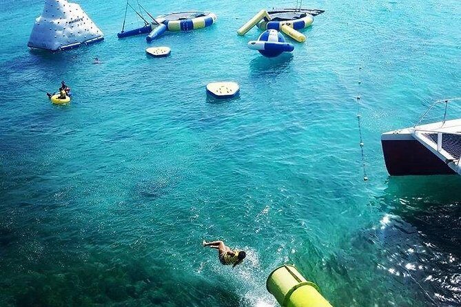 Doctor's Cave Beach, Jimmy Buffett 's Margaritaville and Shopping - Experience the Best of Montego Bay: Beach, Shopping, and Margaritaville