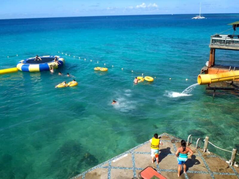 Doctor's Cave Beach, Margaritaville and Shopping Tour - A Complete Look at the Tour Experience