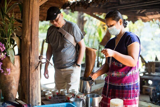 Doi Inthanon Summit Waterfalls and Hill Tribe Day Tour - Exploring Doi Inthanon: The Heart of Northern Thailand