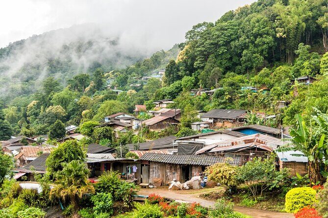 Doi Suthep Temple, Wat Pha Lat, Hmong Village Tour (Comfort Van) - Possible Drawbacks or Considerations