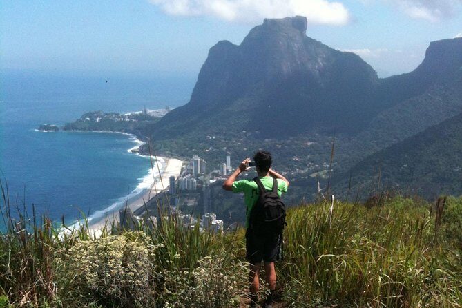 Dois Irmãos Hiking + Favela Tour (Two Brothers Hill) - A Detailed Look at the Tour in Rio de Janeiro