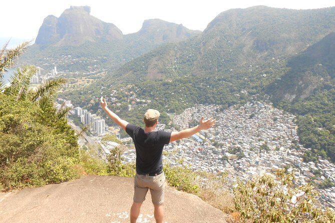 Dois Irmãos Hiking + Favela Tour (Two Brothers Hill) - FAQs