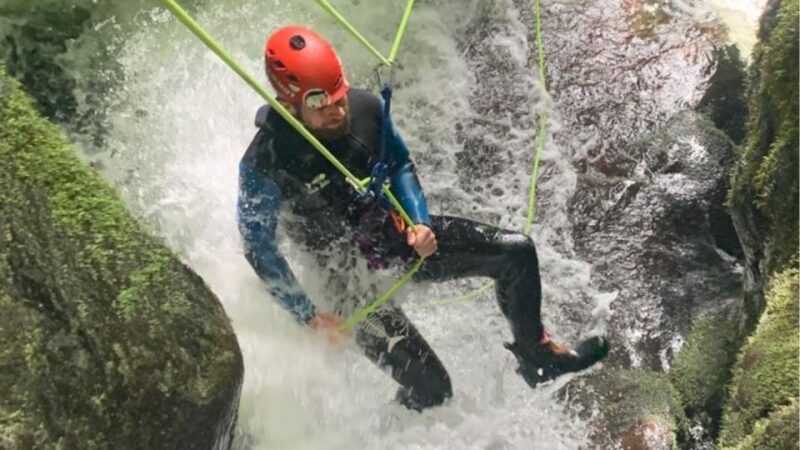 Dollar: Discover Canyoning near Edinburgh - FAQs