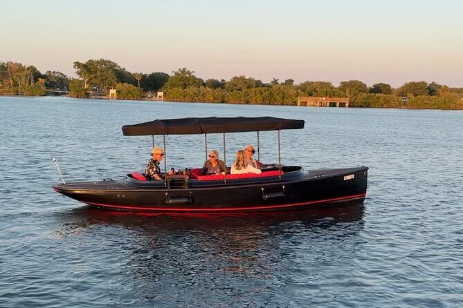 Dolphin Boat Tour in Vero Beach - Key Points