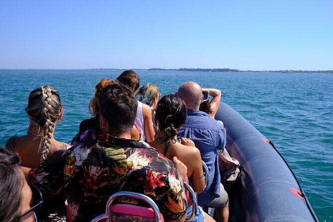 Dolphin watching in Setúbal - Who Should Consider This Tour?