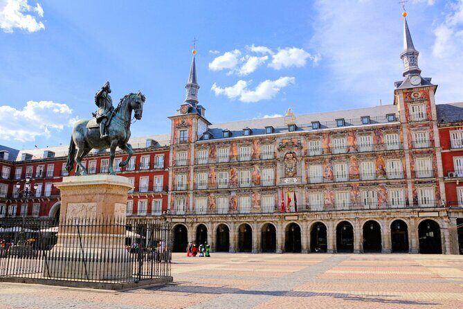 Don Quixote Quest Experience in Madrid - Key Points
