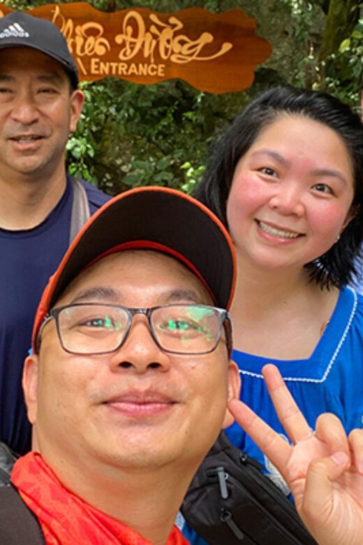 Dong Hoi: Explore Paradise Cave & Phong Nha Cave with Lunch - Exploring the Wonders of Central Vietnam: Paradise Cave & Phong Nha Cave Tour