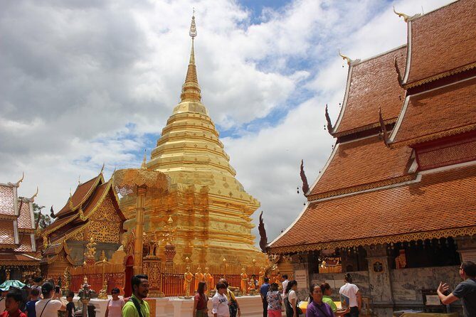 DON'T miss It ! Doi suthep temple+ Hmong village - The Hmong Hill Tribe Village