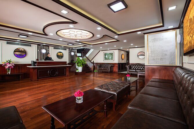 Dora Cruise - Luxury 5 Star Cruise in Halong Bay & Lan Ha Bay (2D1N) - Who Is This Cruise Best For?