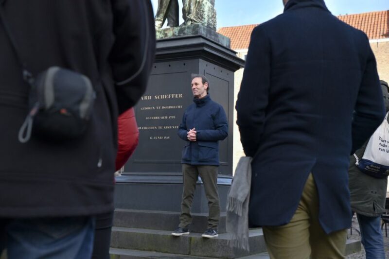 Dordrecht: City Walking Tour with Boat Ride - Who Should Consider This Tour?